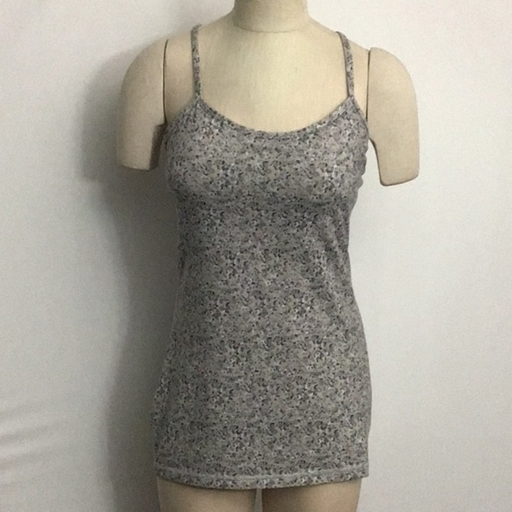 Lululemon Power Y Tank Luon Petite Fleur Silver Spoon EUC Size 8